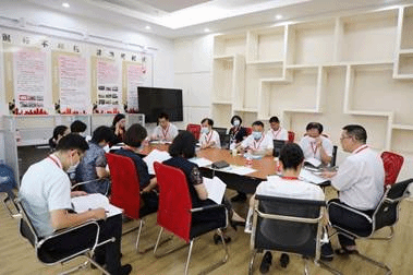 http://www.gxou.com.cn/__local/8/4D/7F/7CB062E21C592E9383F15FA3B81_3528DAC5_173E1.jpg